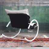 Rocking chair Memphis Ellipse leather Les Amisco with its cushion