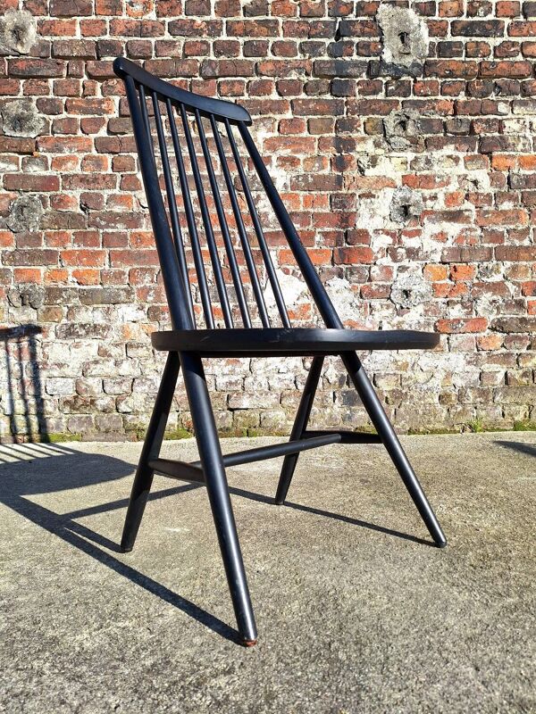 Suite de 5 chaises vintage scandinaves, meubles sièges anciens