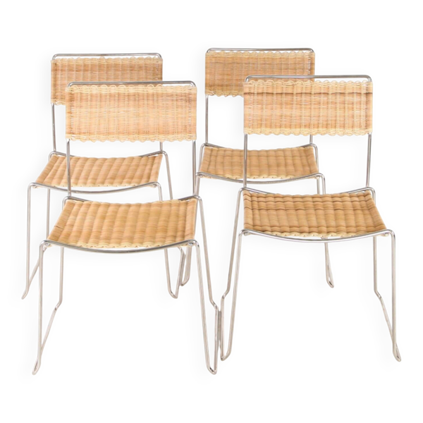 Suite de 4 chaises en osier et chrome