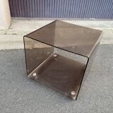 Cube chevet bout de canapé table Roche Bobois plexiglas fumé Michel Dumas