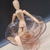 Manage glass rose cup