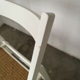 Set of 4 folding chairs, can.
