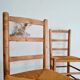 Paire de chaises en bois et paille