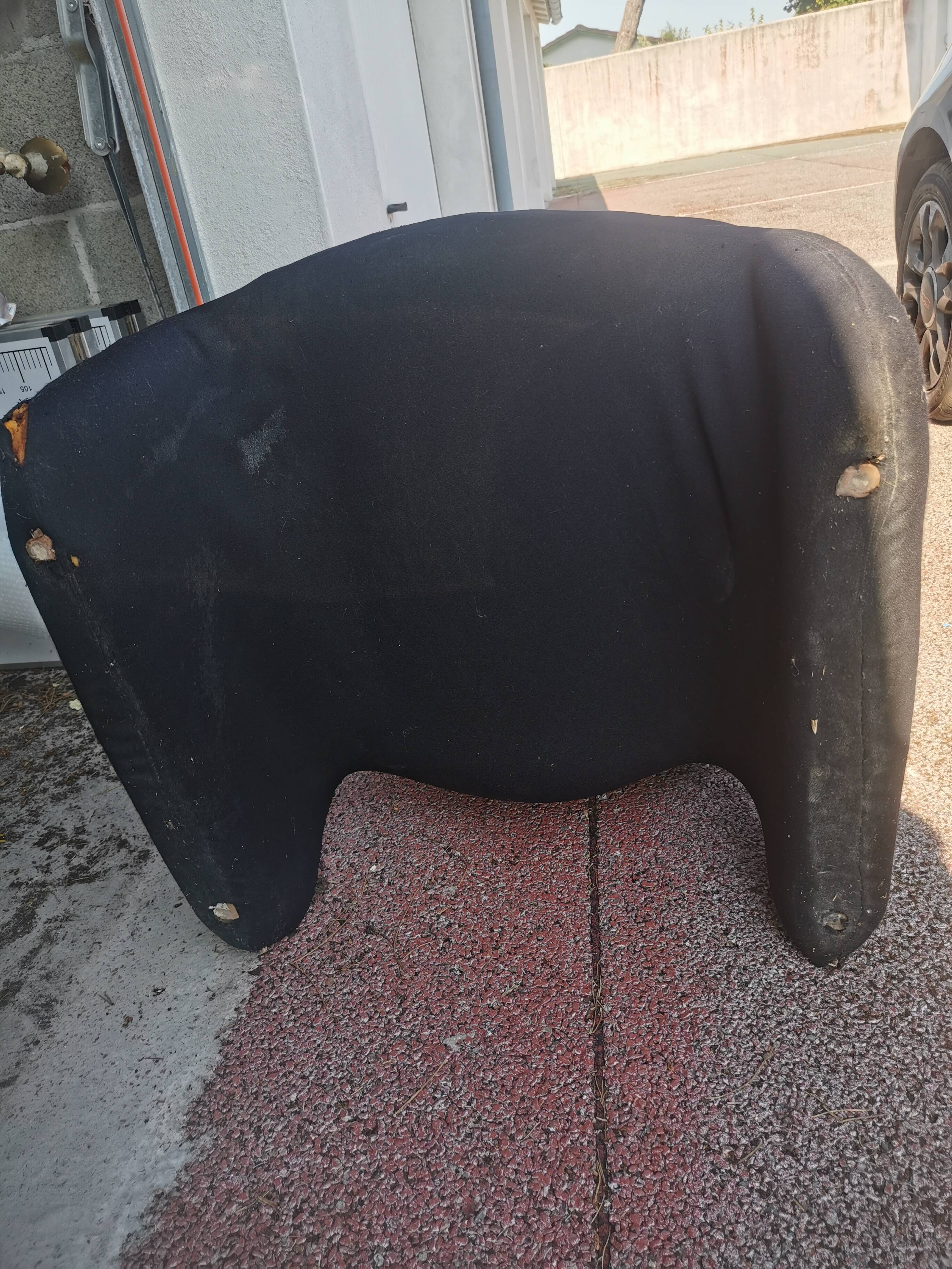 Djinn chair by Olivier Mourgue