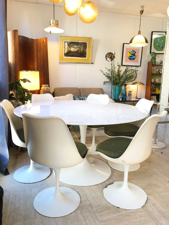 Tulip table Eero Saarinen 137 cm Knoll edition 1970