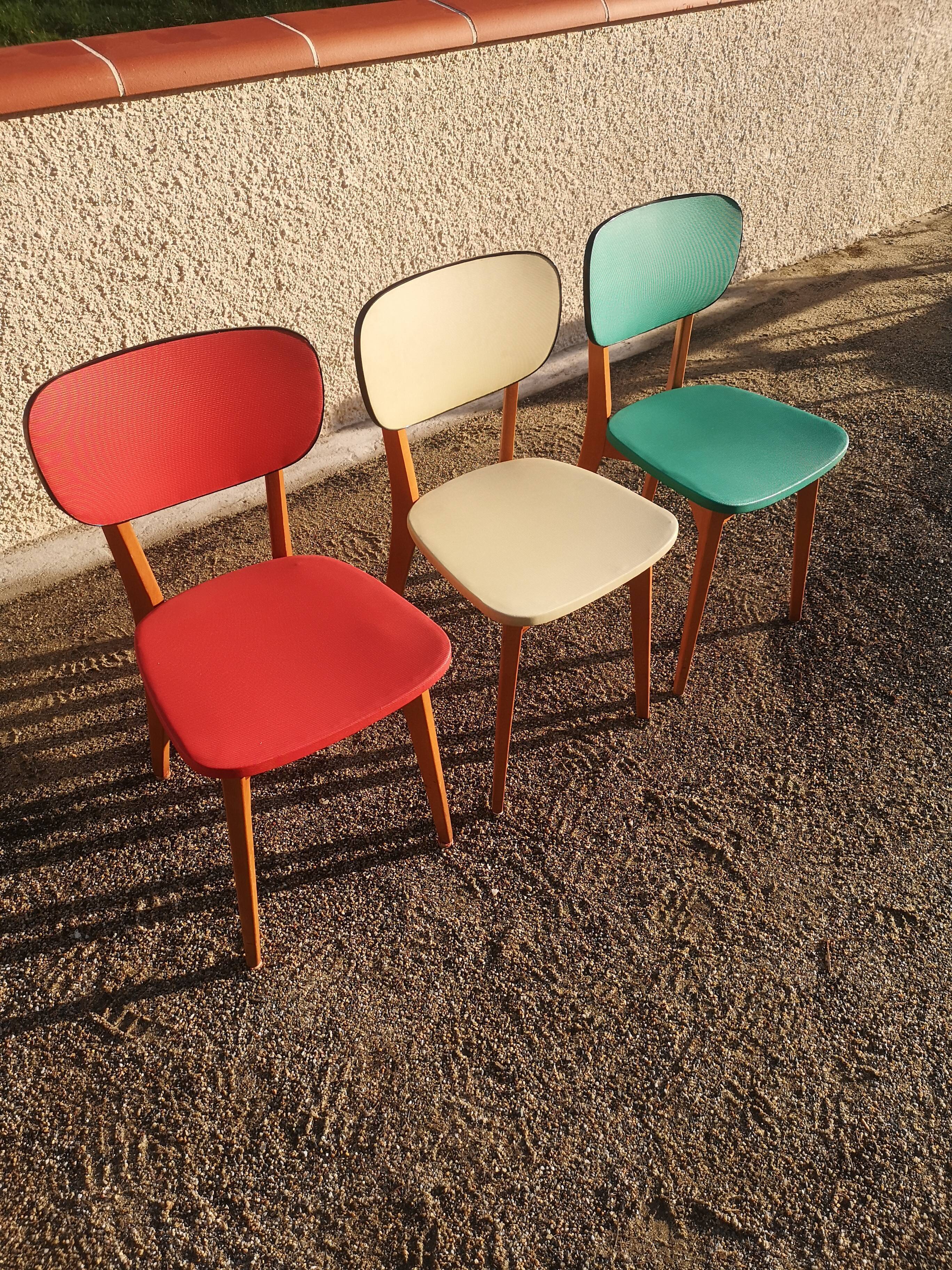 Lot de trois chaises vintages années 1950