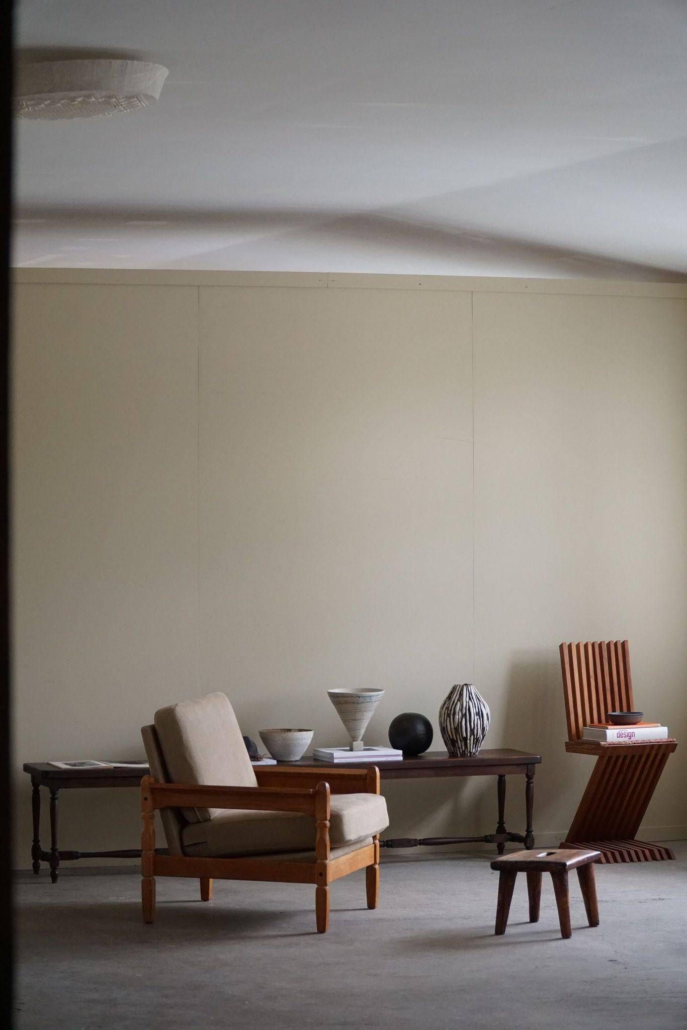 Modern Danish, Pair of Lounge Armchairs in Oak and Linen, Henning Kjærnulf, 1960s