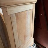 Sideboard in airbrushed cherry wood