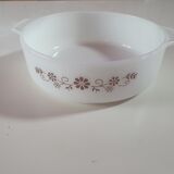 Plat vintage dynaware pyrorey ronc blanc avec fleurs marron sur un coté