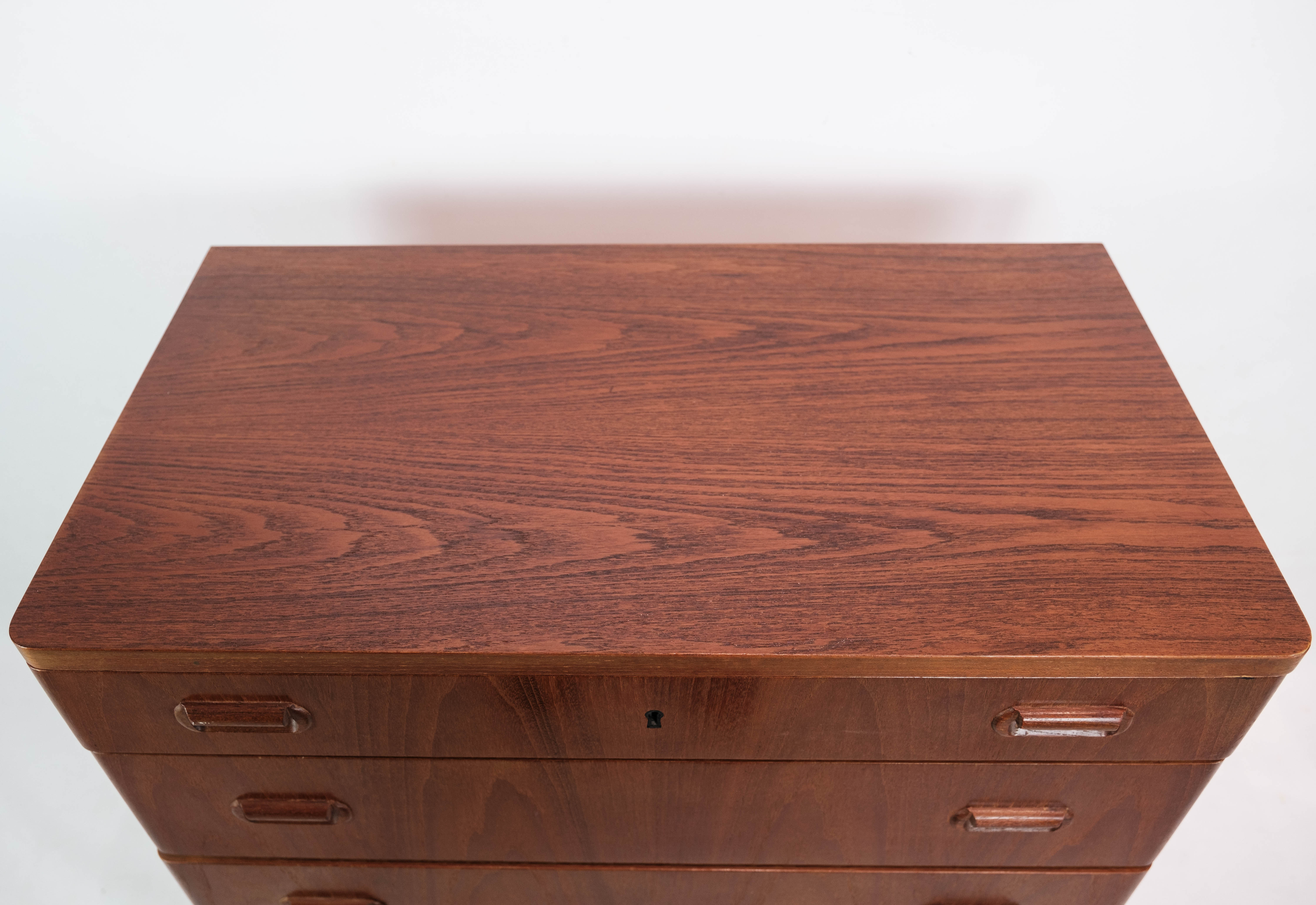 Chest of drawers in teak with four drawers, of Danish design, 1960s
