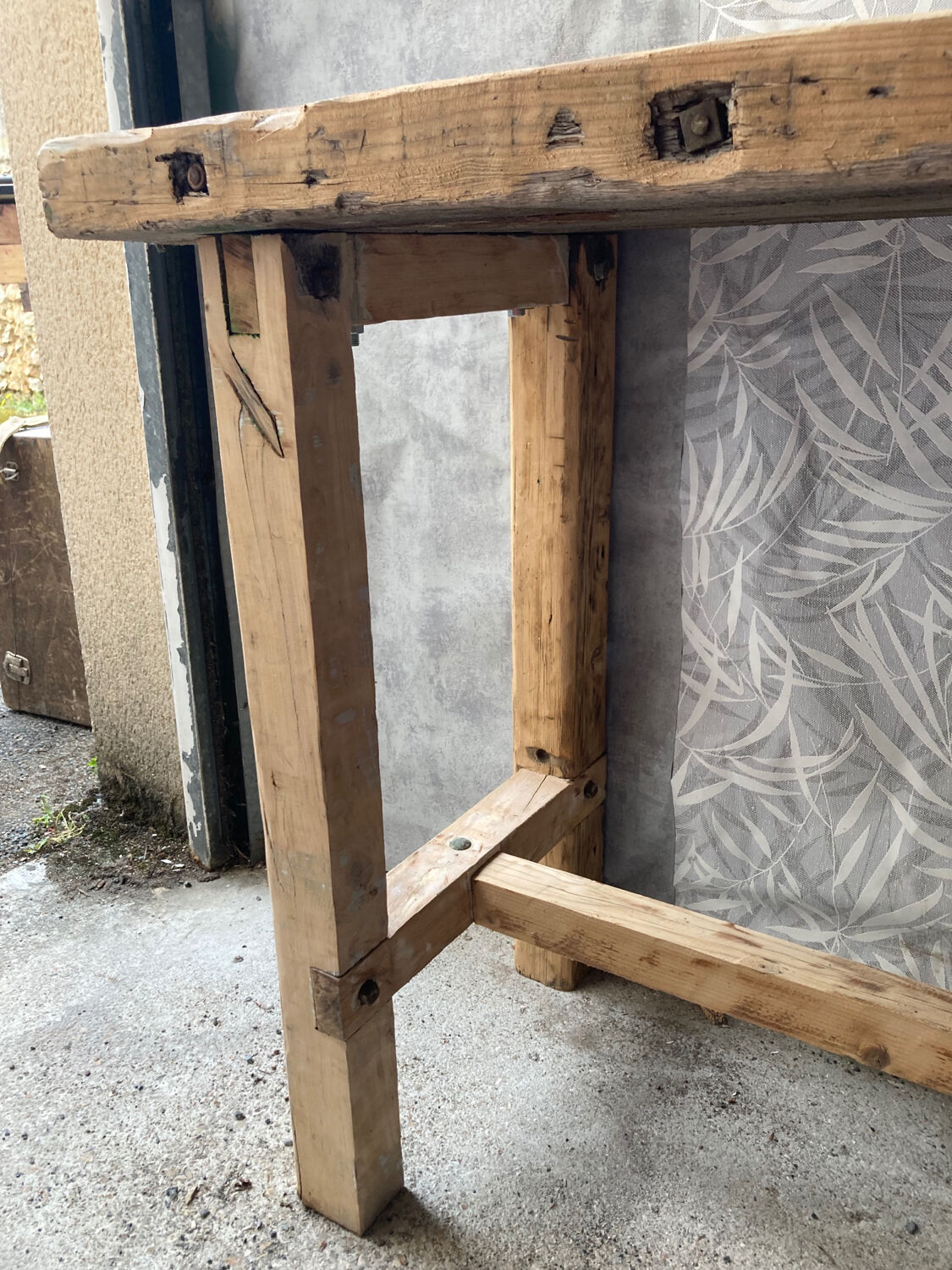 Workshop table established