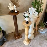 Column, white alabaster harness