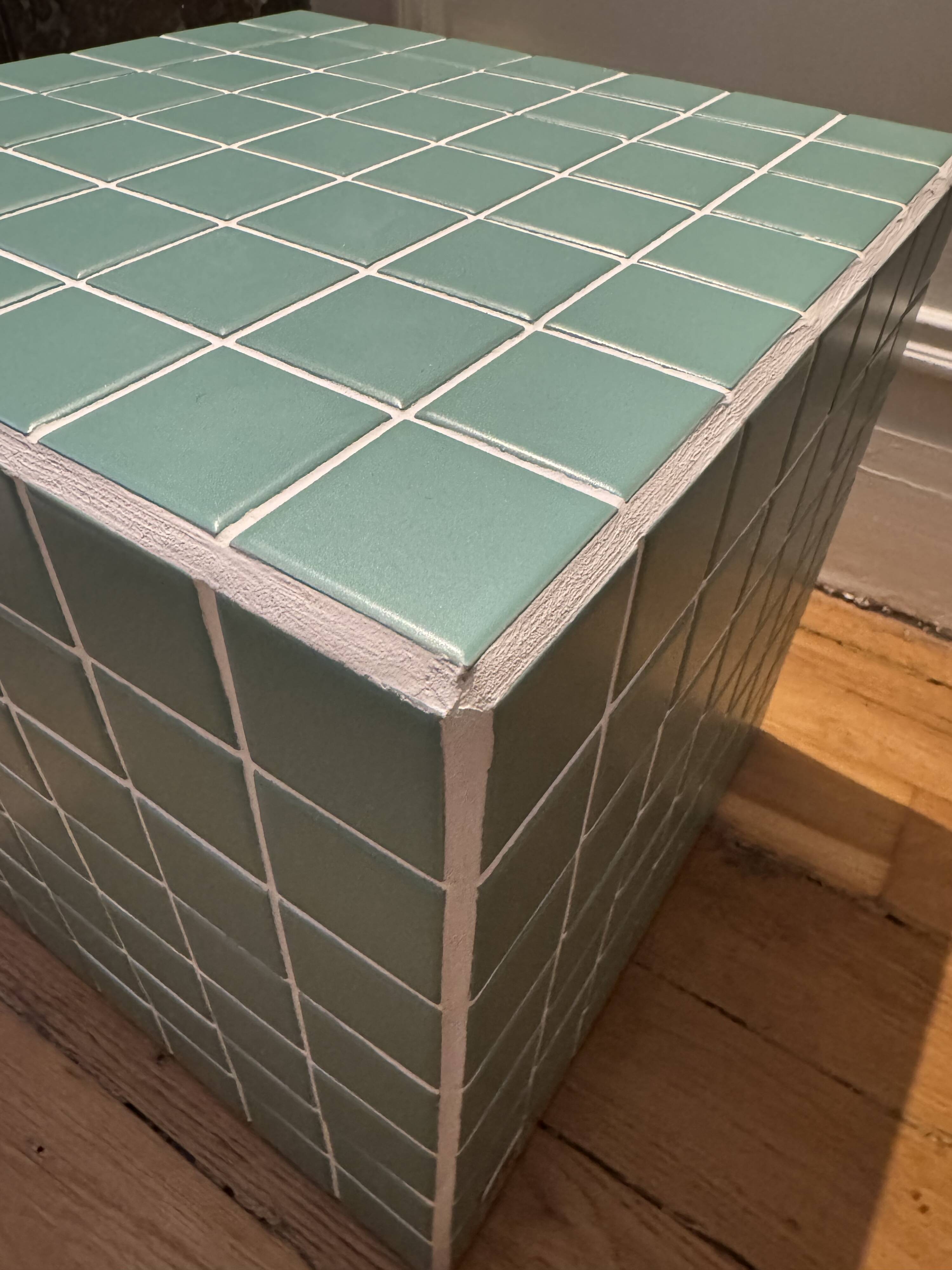 Jade ceramic cube side table 35x35 cm