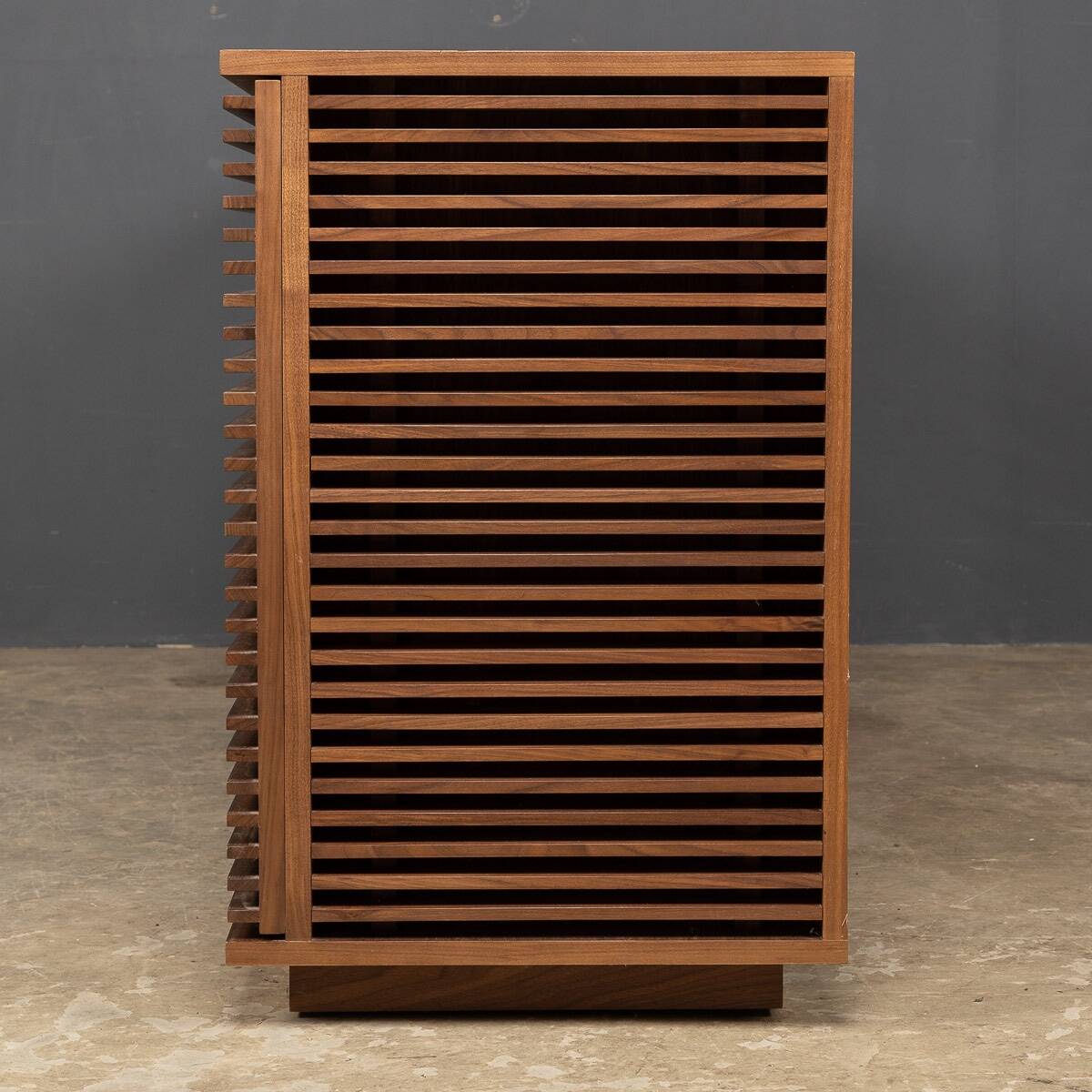 Stylish 20thc heals walnut sideboard by nathan yong c.1990