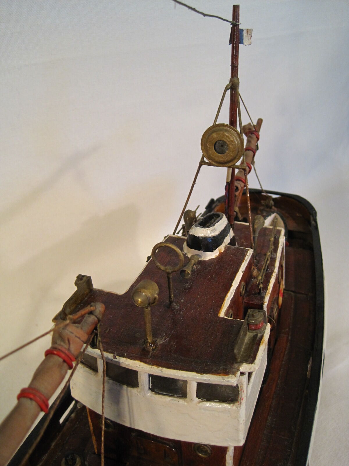 Artisanal wooden model, basin boat, motor toy, fishing trawler