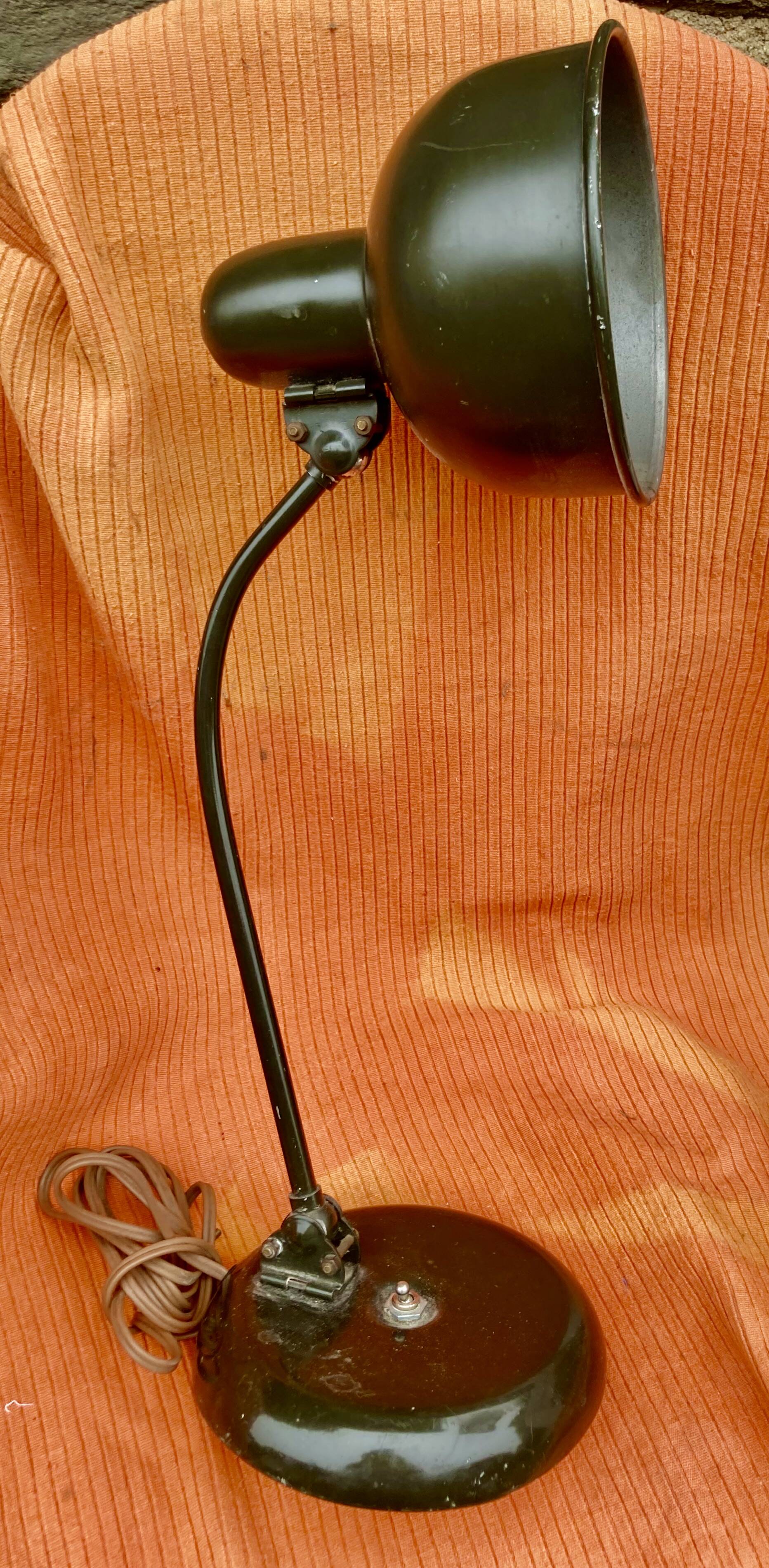 Lampe de bureau atelier Christian Dell 1930, luminaire industrielle