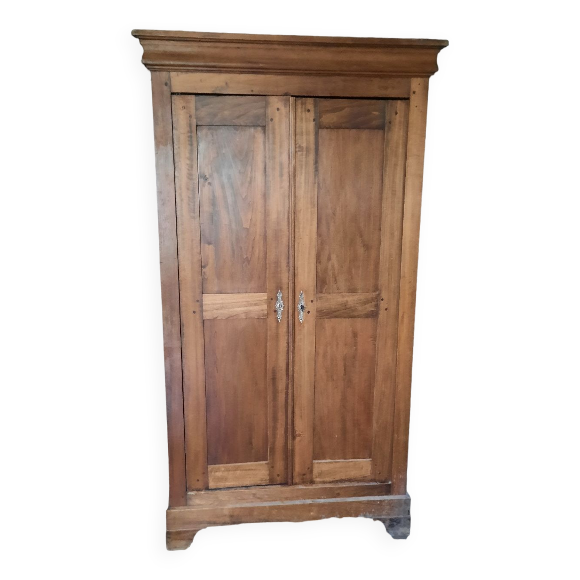 Armoire parisienne