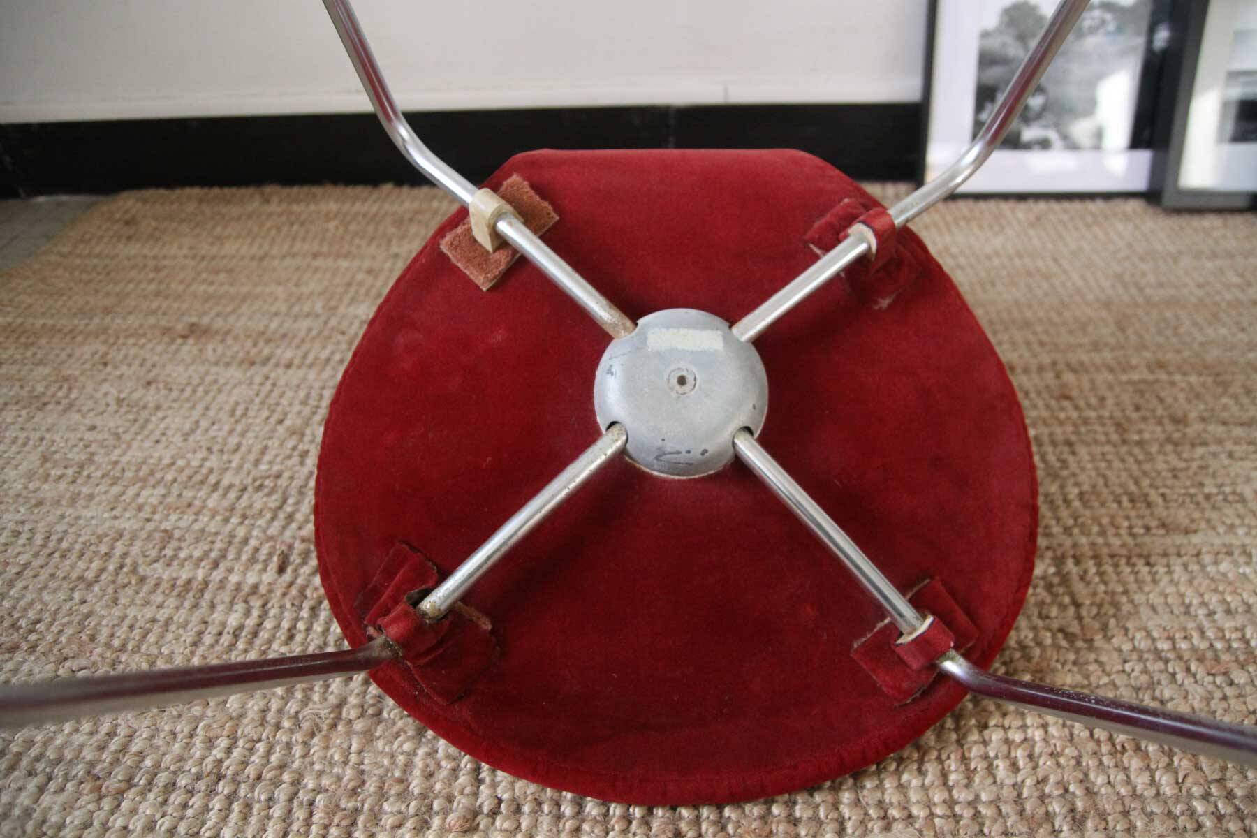 Jacobsen Series 7 Chair