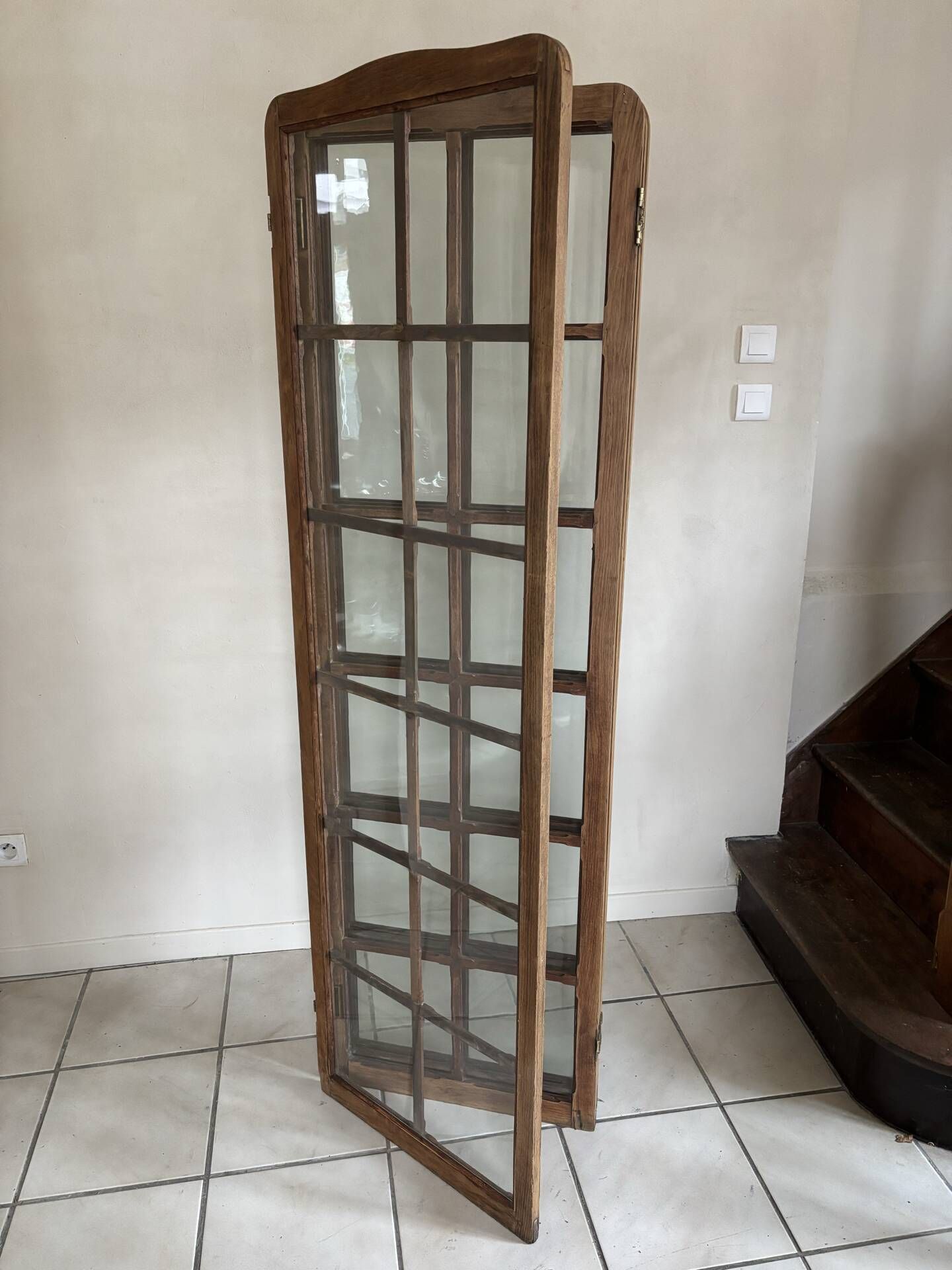 Antique screen in solid oak and glass