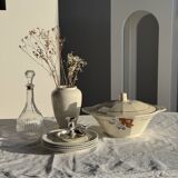 Antique Sarreguemines soup tureen with lid, rose pattern, D33 H28.