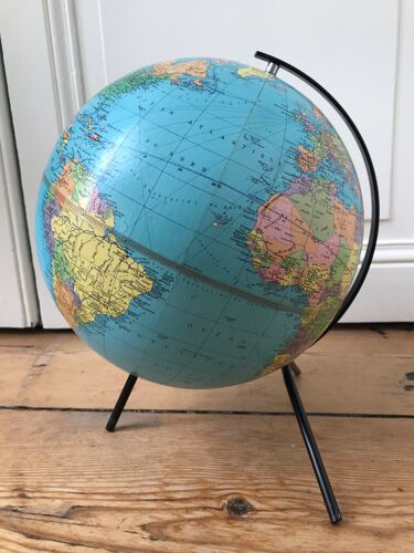 Globe taride des années 1969