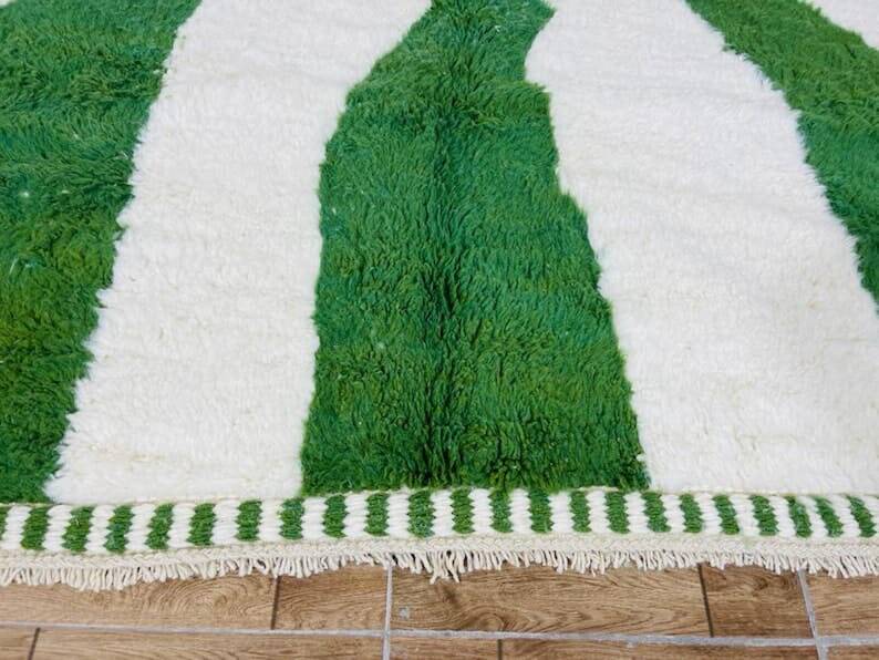 Traditional handmade pure wool Berber rug size 150 x 250 cm.