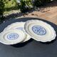 Lot - 3 assiettes en Gien bleu et blanche