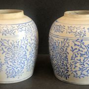Vietnam pair of ginger pots made in China19th century