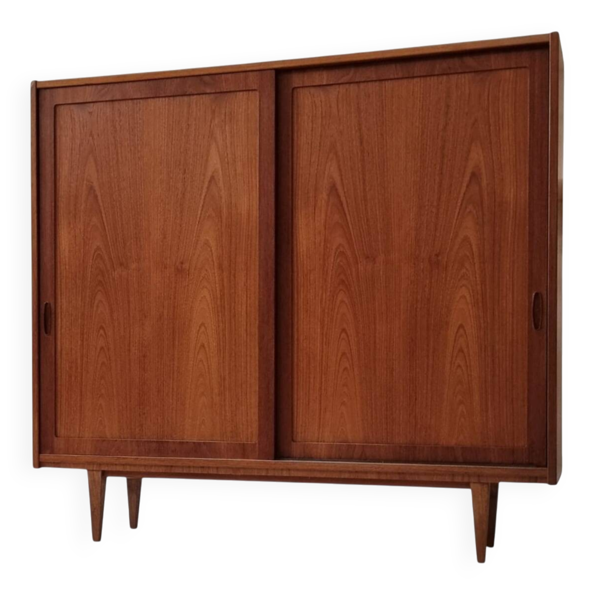 Armoire du milieu du siècle