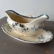 Sauce boat U & Cie Sarreguemines model “currants”