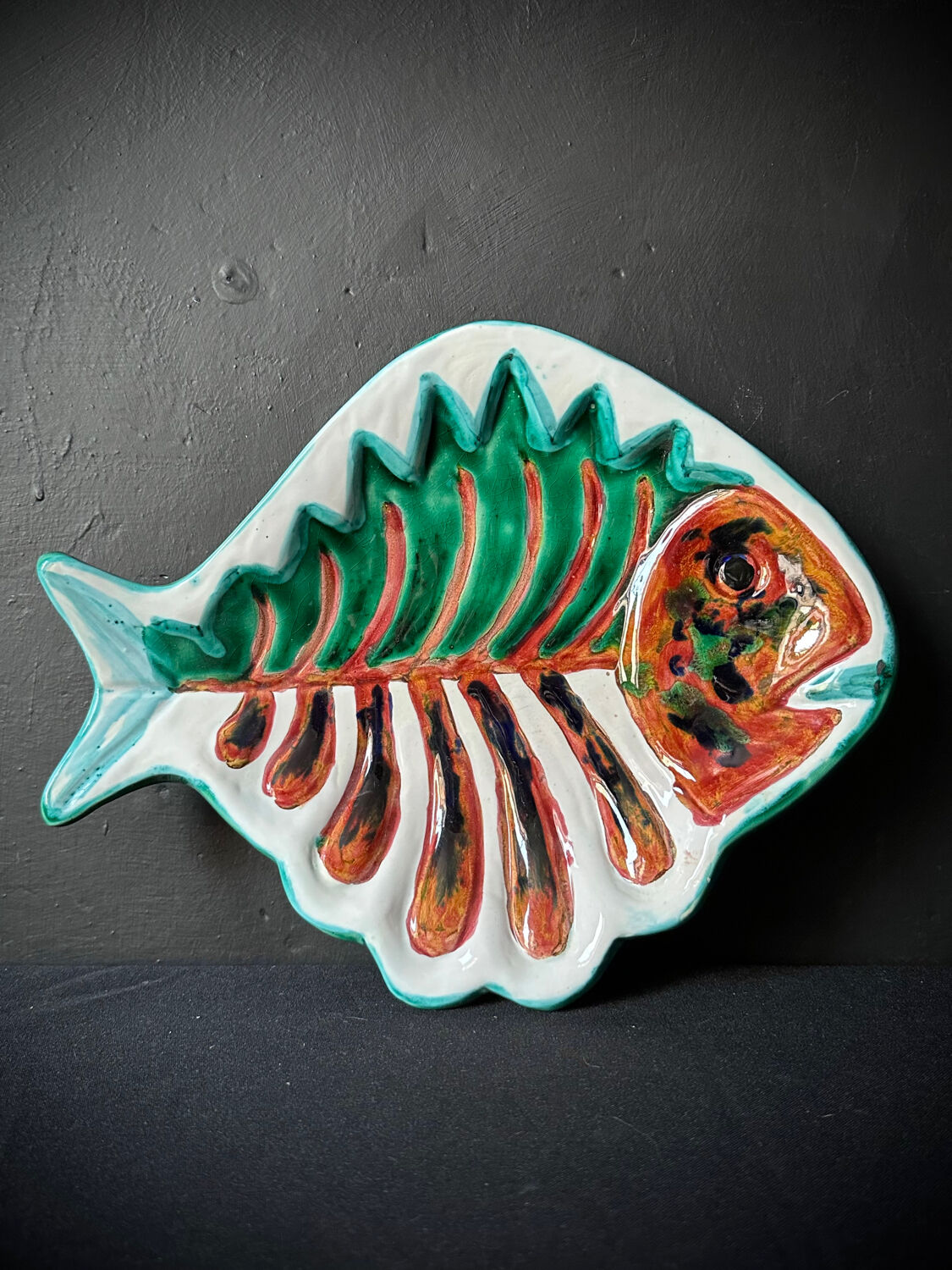 Cérenne fish plate