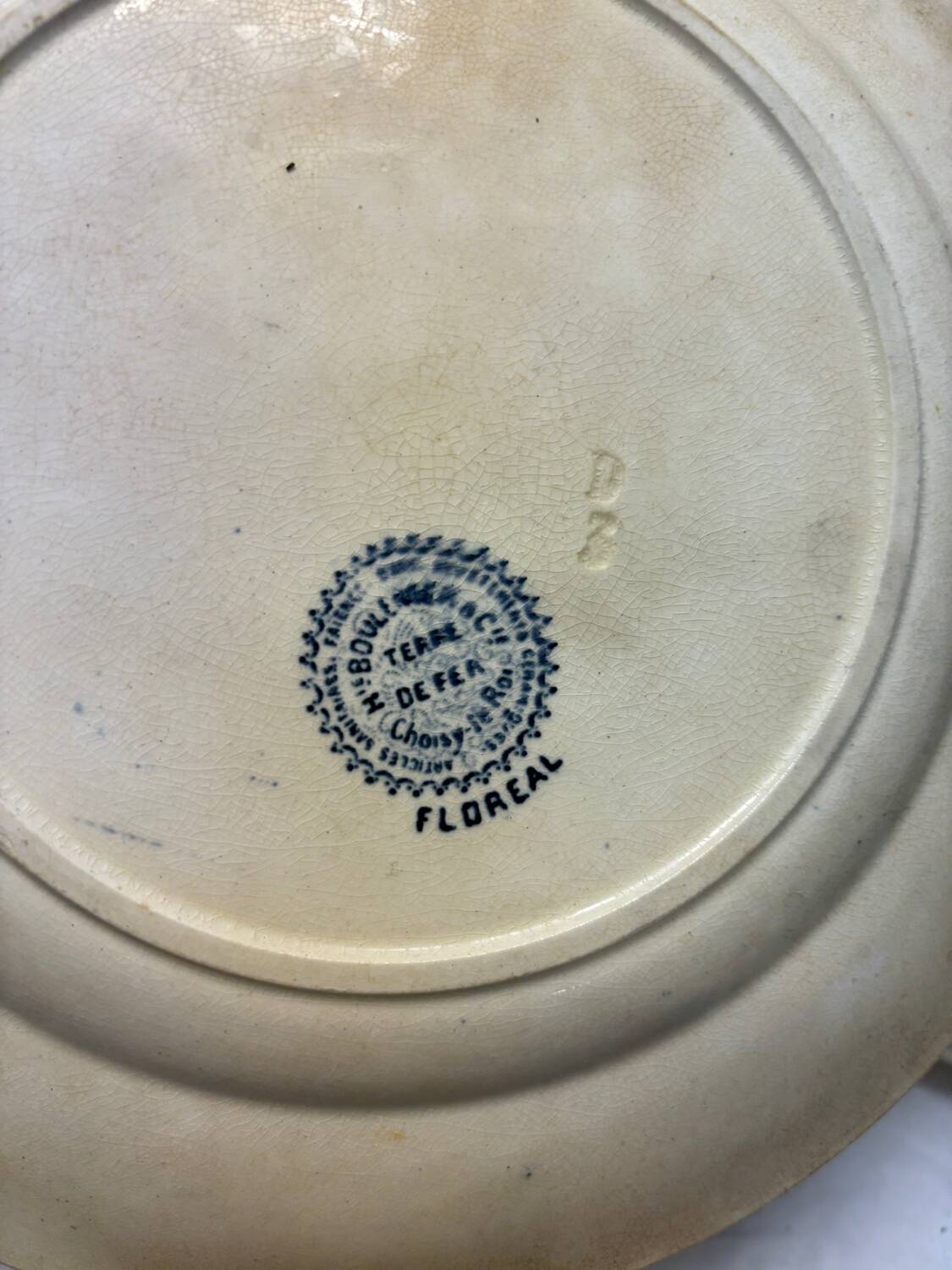 Set of 4 old plates Terre de fer