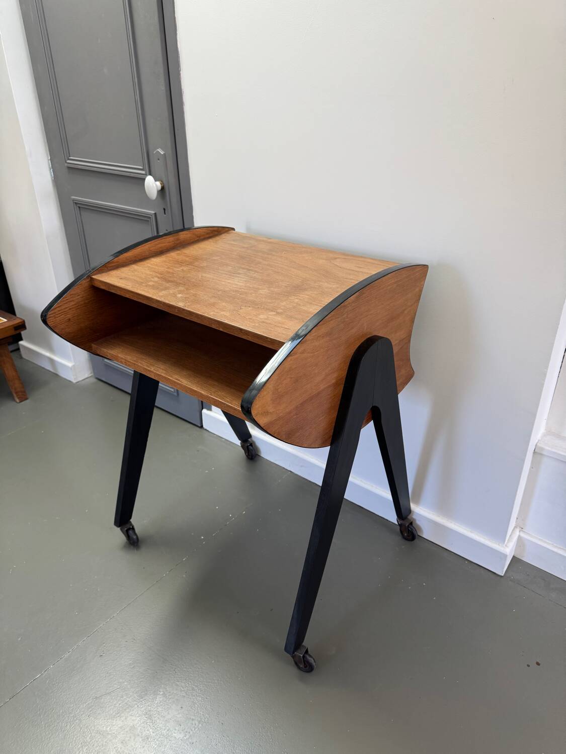 Vintage TV cabinet with tapered legs