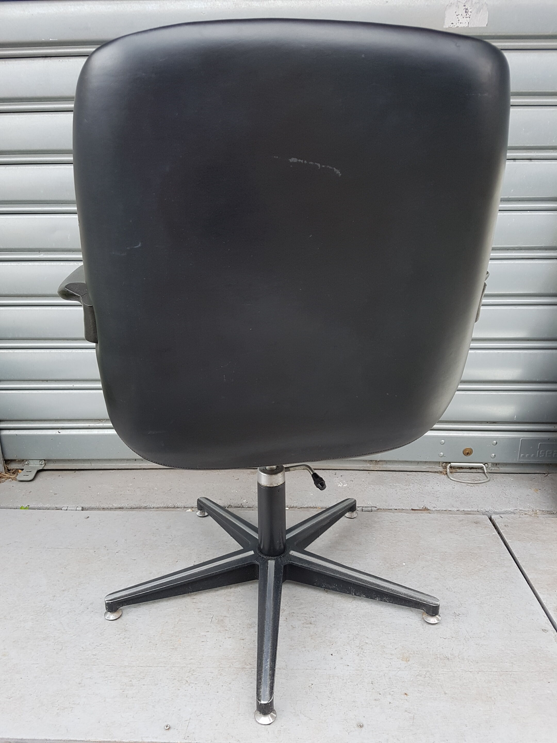 Randall back office chair, comforto edition 70s