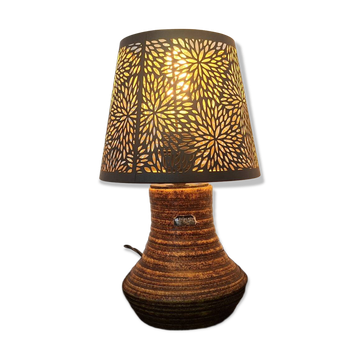 Accolay lamp with shade