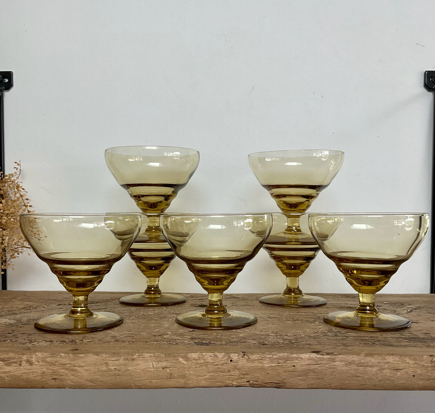 7 Art Deco cups