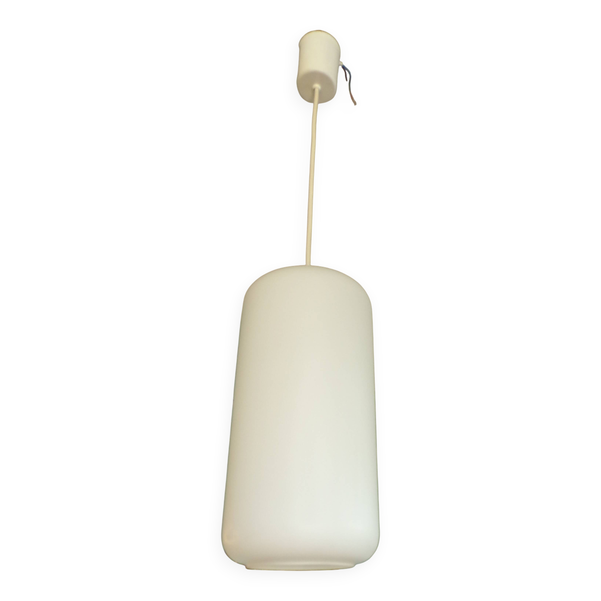 Frosted opaline cylinder suspension