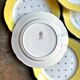 6 assiettes plates Luneville en faïence jaune et dorée, service "Josette"