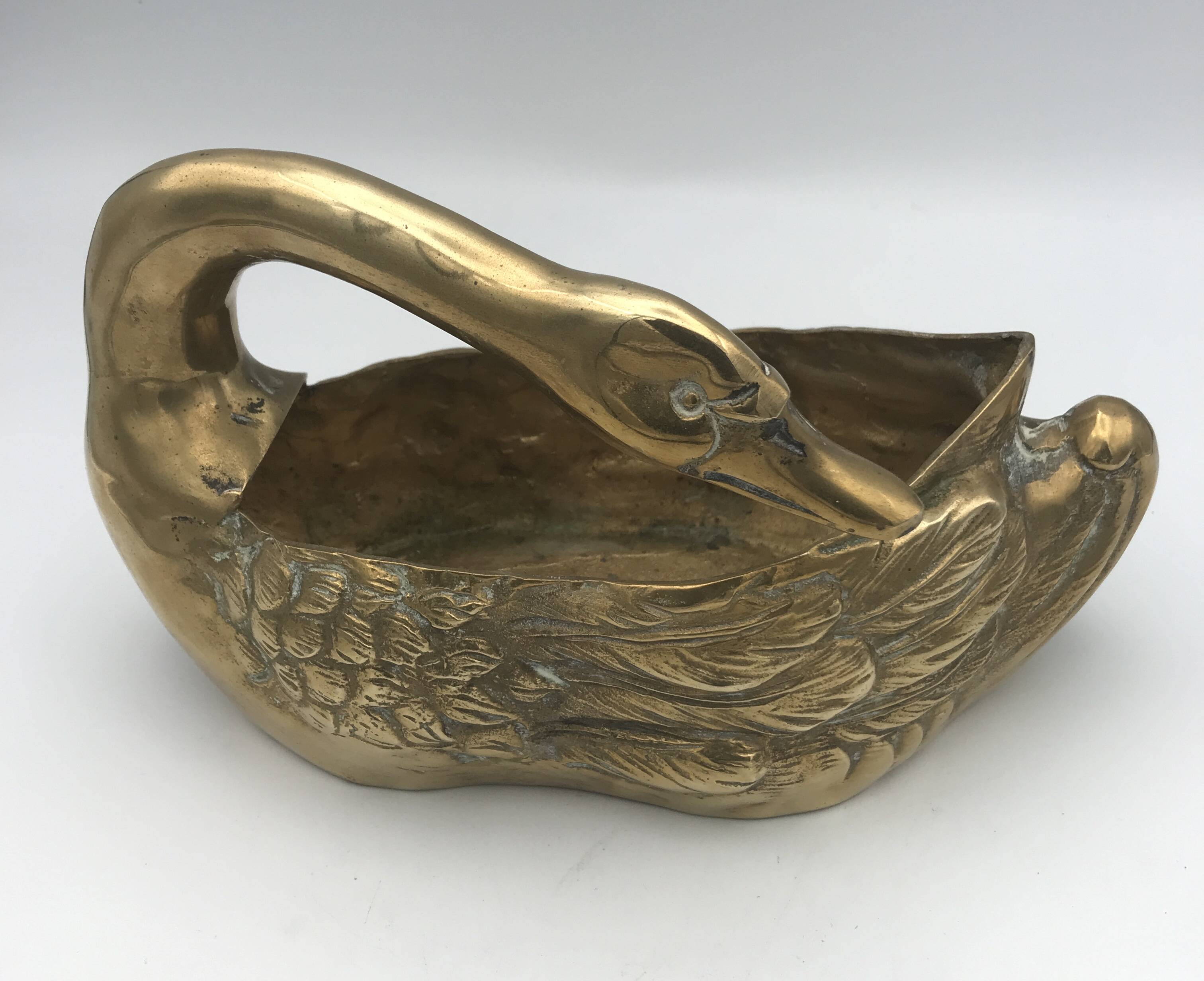 Vintage swan pocket emptier cachepot in gilded brass