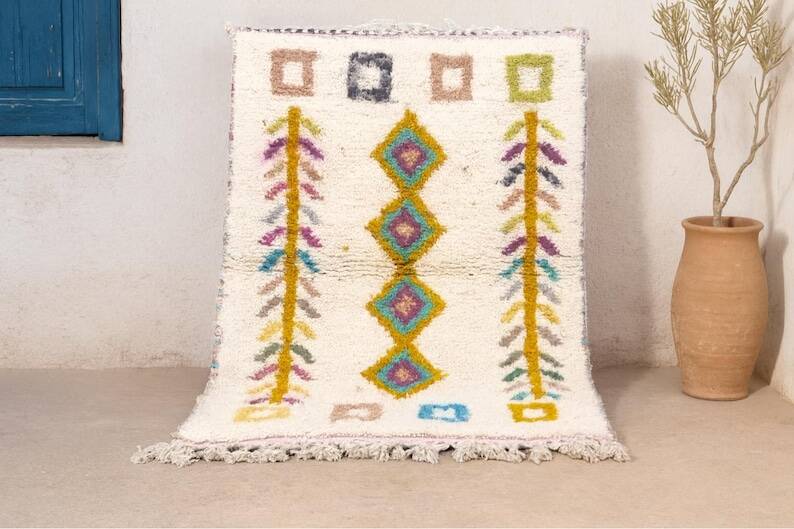 Traditional handmade Moroccan rug 200cm x 300cm