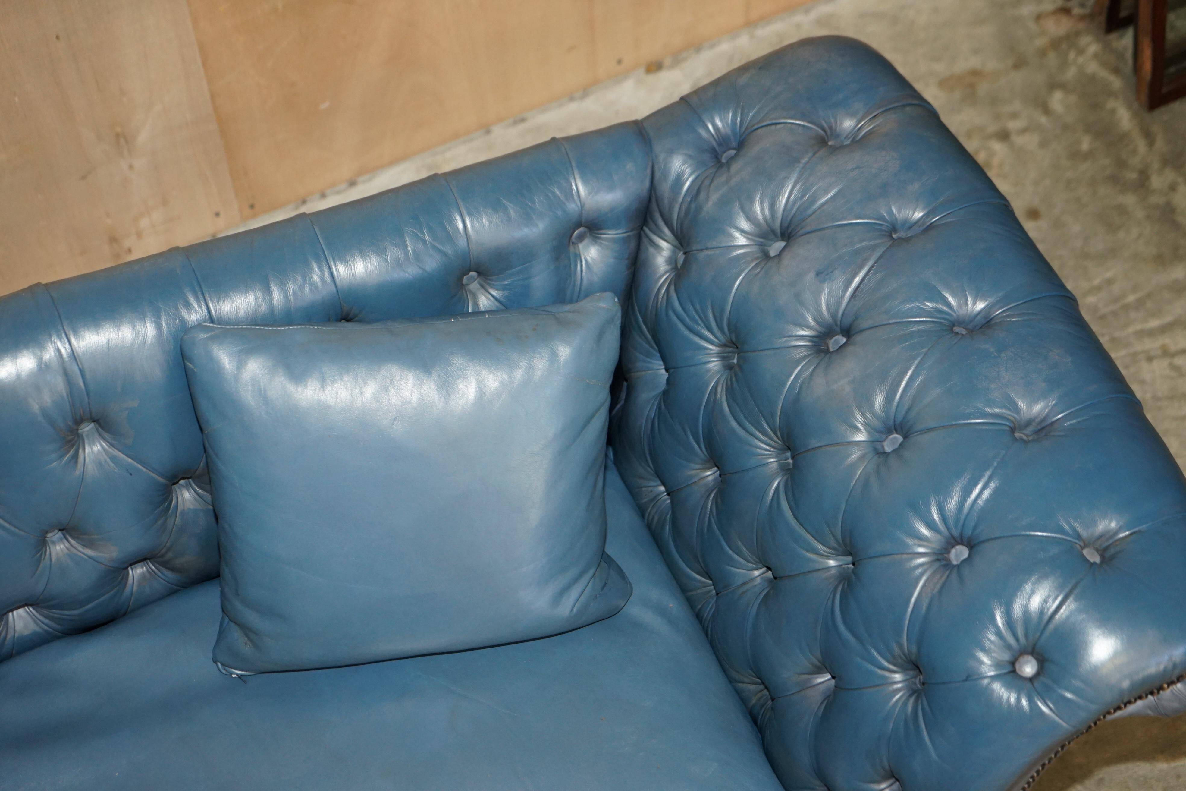 Canapé Chesterfield Regency William IV restauré circa 1830