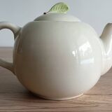 Slush teapot with embossed fruit decoration