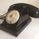 Téléphone PTT en bakélite noir vintage