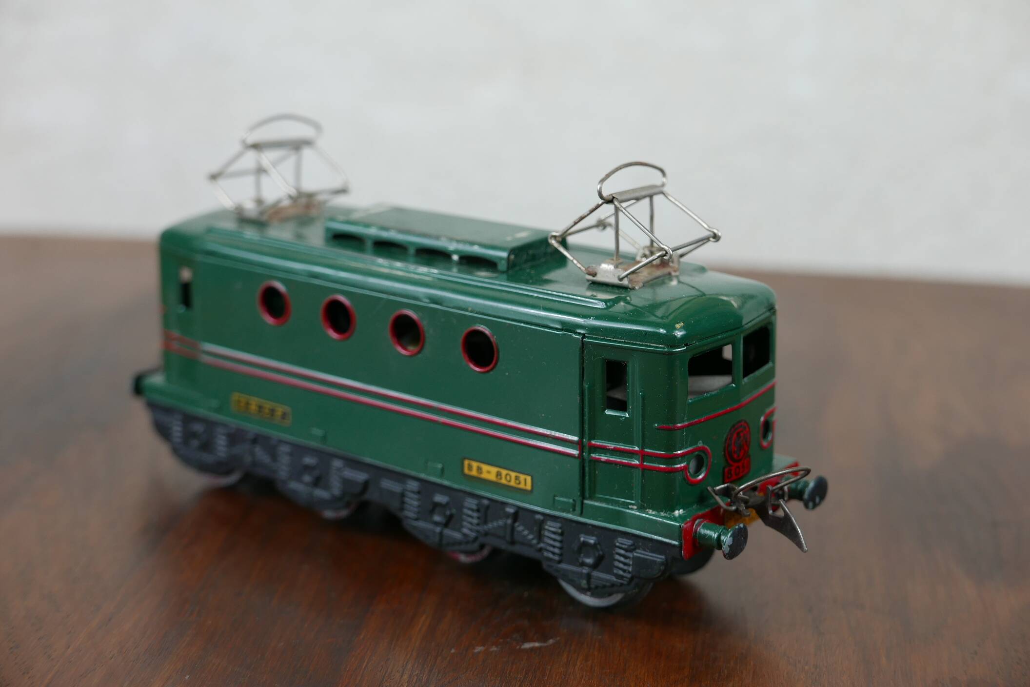 Horby Mistral electric train
