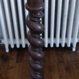 Screw column