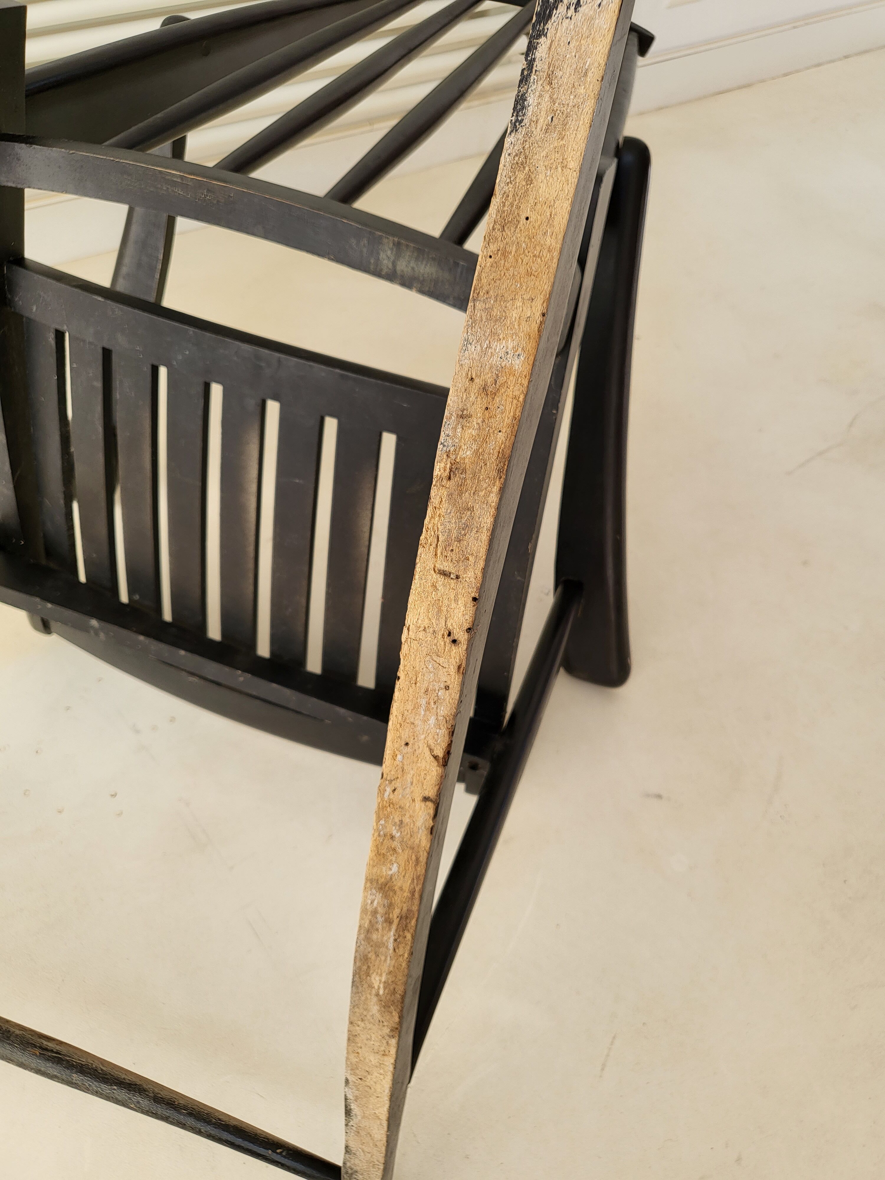 Vintage rocking-chair 1960