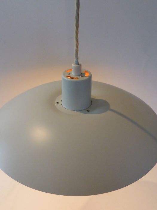 Hanging lamp by Louis Poulsen