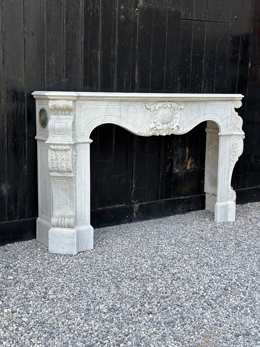 Napoleon III fireplace in Carrara marble, circa 1880