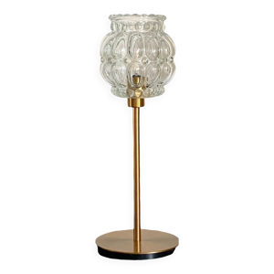 Lampe à poser avec un abat-jour
