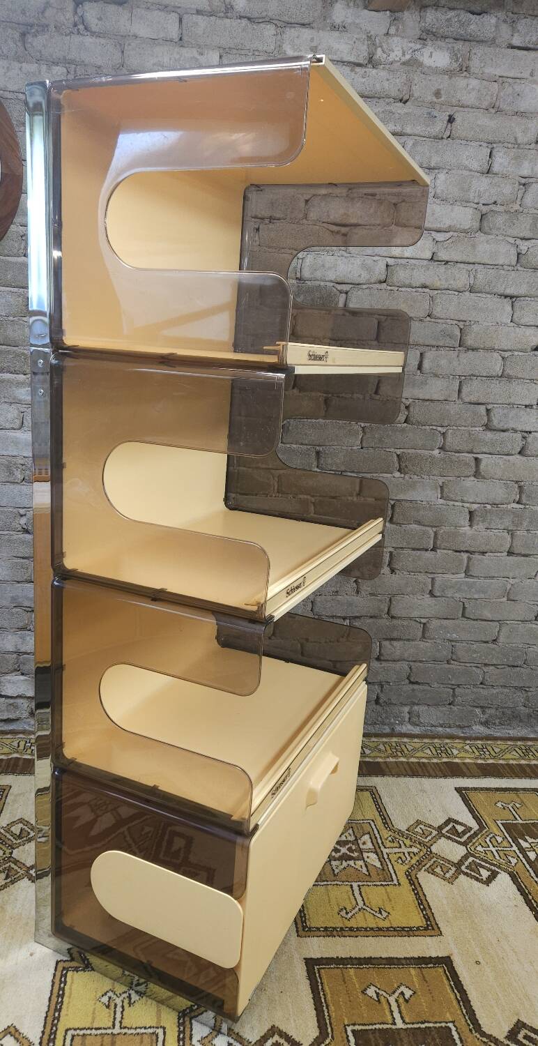 Étagère bibliothèque plexi fumé 1970